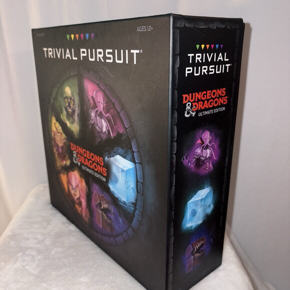 Trivial Pursuit Dungeons & Dragons D&D Ultimate Edition Board Game Complete - Picture 3 of 11